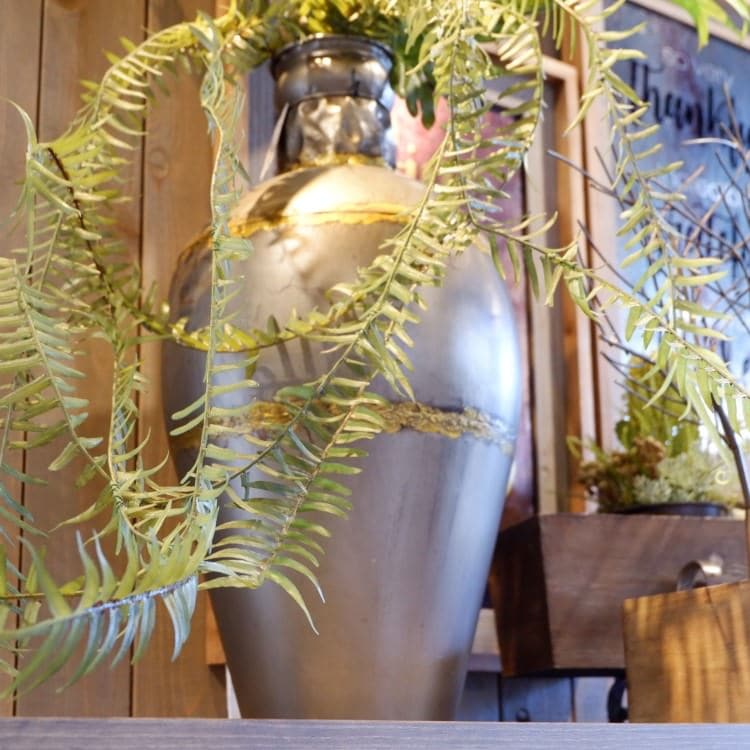 IRON VASE アイアンベース 花瓶｜横浜ディスプレイミュージアム PED-0033 インテリア雑貨