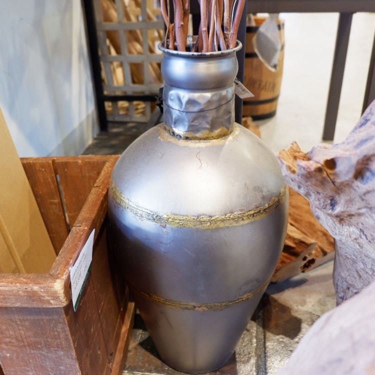 IRON VASE アイアンベース 花瓶｜横浜ディスプレイミュージアム PED-0033 インテリア雑貨