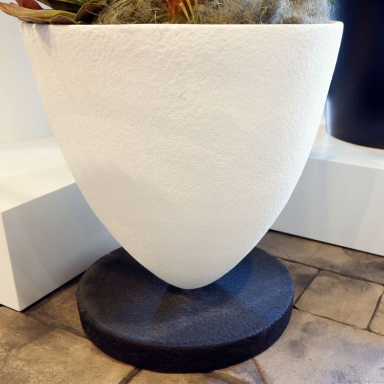 WHITE BLACK POT L ホワイト＆ブラック ポットL｜横浜ディスプレイミュージアム PED-0063 インテリア雑貨