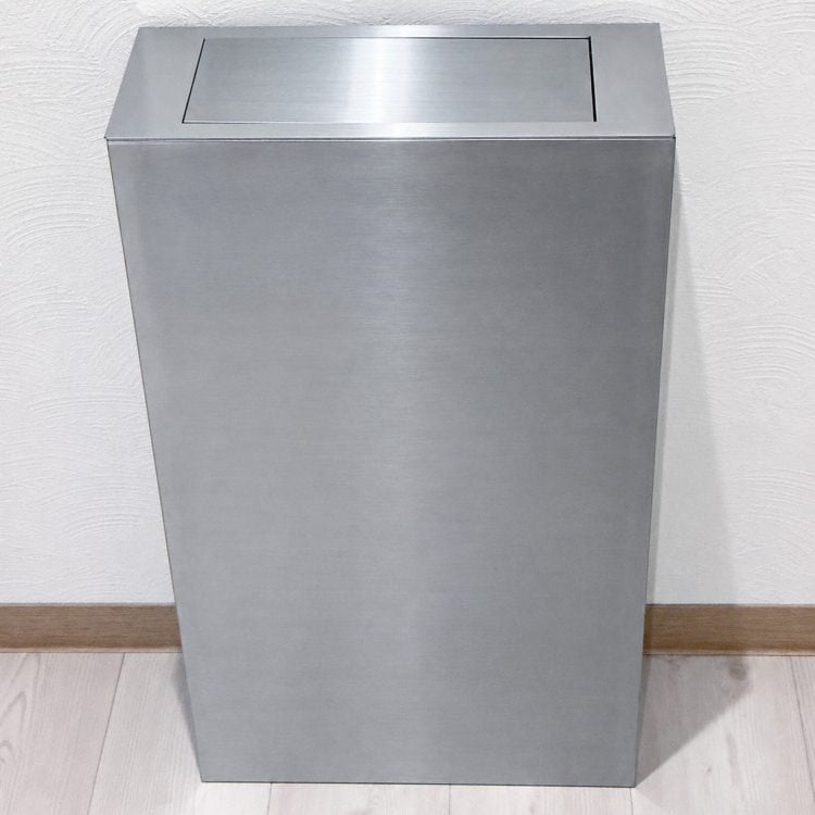 オブジェのようなゴミ箱 EXTLINE (エクストライン) TALL シルバー/ブラック 2色展開｜ダストボックス 30Lゴミ袋に対応 背の高い大容量タイプ 壁にぴったり付けられる 銀座 蔦屋 FACTORY’S GOODs 出店商品