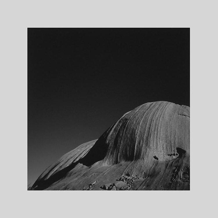 IGREBOW オーストラリア ウルルの岩｜[アルミ 1×1] アイグレボウ インテリアフォト ピクチャーアート 写真