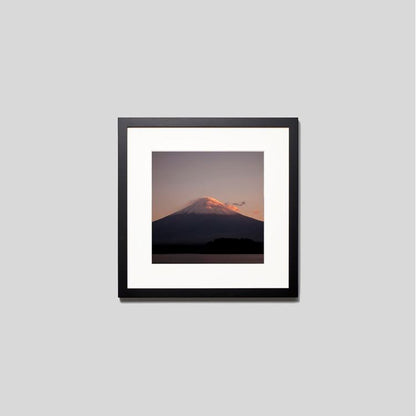 IGREBOW 夕日に赤く染まる富士山 ビッグサイズ｜[ウッド 1×1] アイグレボウ インテリアフォト ピクチャーアート 写真