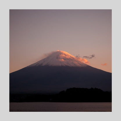 IGREBOW 夕日に赤く染まる富士山 ビッグサイズ｜[ウッド 1×1] アイグレボウ インテリアフォト ピクチャーアート 写真