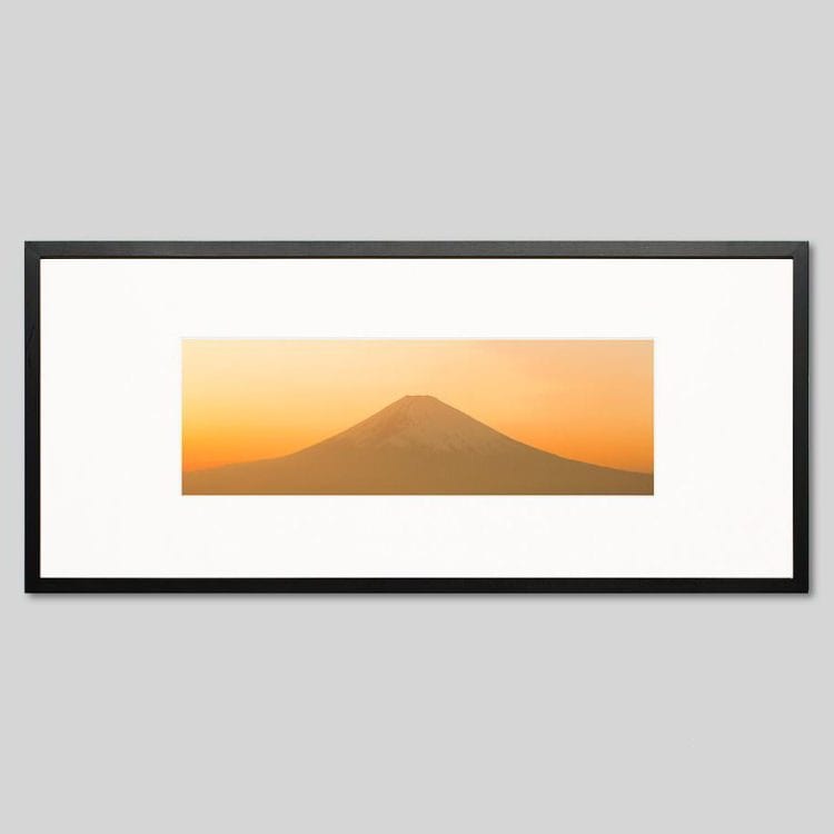 IGREBOW 朝日に染まる富士山｜[ウッド 1×3] アイグレボウ インテリアフォト ピクチャーアート 写真
