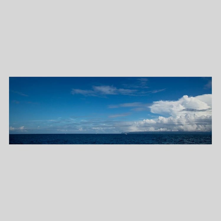 IGREBOW 静岡県 下田沖 夏の海と雲｜[ウッド 1×3] アイグレボウ インテリアフォト ピクチャーアート 写真