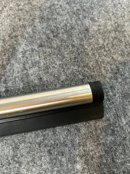 [SAMPLE] [廃番] バスルームスクイージーM｜ZACK 40327 JAZ HL 18/10ステンレス製 ヘアライン仕上げ