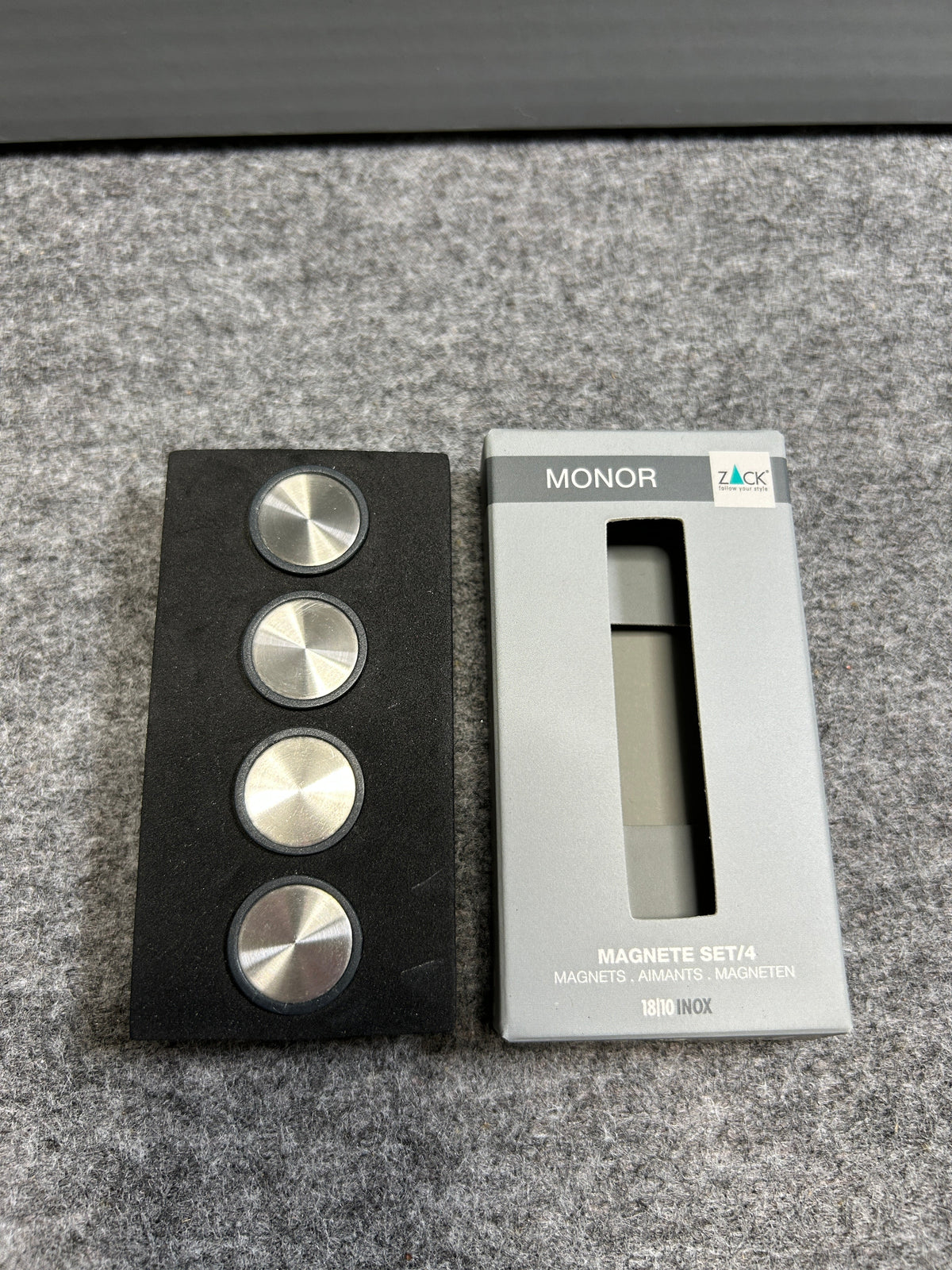 [SAMPLE] マグネットS 4個セット｜ZACK 30768 MONOR HL キッチンマグネット オフィス用マグネット ネオジム磁石 直径2cm 高さ1.1cm 18/10ステンレス製 ヘアライン仕上げ H2-3031