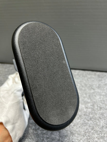 [SAMPLE] シェービングスタンド｜ZACK 40519 OLOMO MB シェービングブラシホルダー 洗面収納 小物置き 幅15cm 高さ13.5cm 奥行き7.5cm 18/10ステンレス製 マットブラック