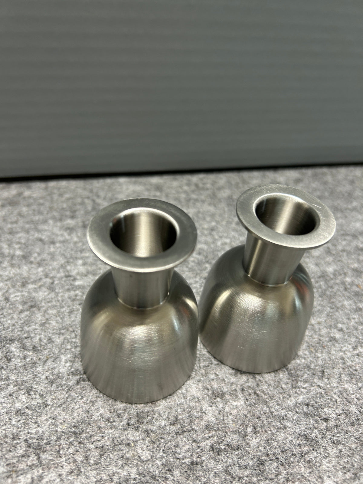 [SAMPLE] エッグカップ 2個セット｜ZACK 20886 BEVO HL 卵入れ 卵立て 上部直径4.5cm 高さ6.3cm 18/10ステンレス製 ヘアライン仕上げ
