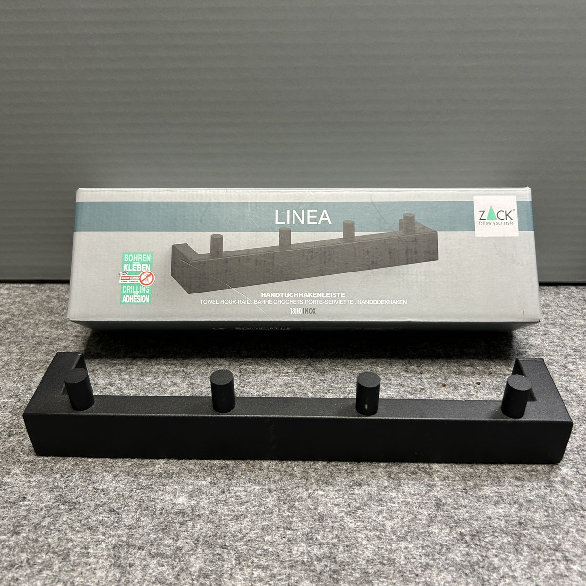 [SAMPLE] タオル掛け｜ZACK 40579 LINEA MB タオルフックレール タオルホルダー ループタオル タオルハンガー 壁設置 幅26.5cm 高さ4.8cm 奥行き4.7cm 18/10ステンレス製 マットブラック H1