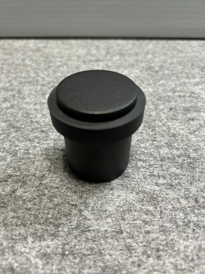 [SAMPLE] [廃番] ドアストッパー（戸当たり）｜ZACK 50633 ARGOS MB 玄関ストッパー 扉ストッパー 固定タイプ 戸当り 床付 直径5cm 高さ5cm 18/10ステンレス製 マットブラック