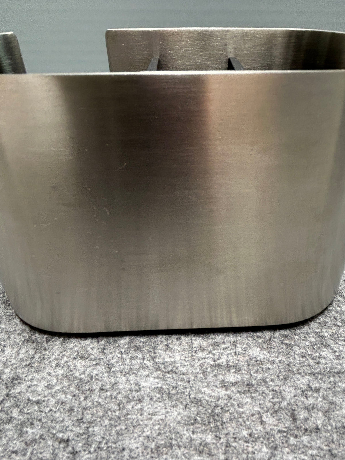 [SAMPLE] コスメティクスオーガナイザー｜ZACK 40566 OLOMO HL コットンパッドスタンド コスメケース メイク小物 洗面収納 幅14cm 高さ9.4cm 奥行き6.3cm 18/10ステンレス製 ヘアライン仕上げ