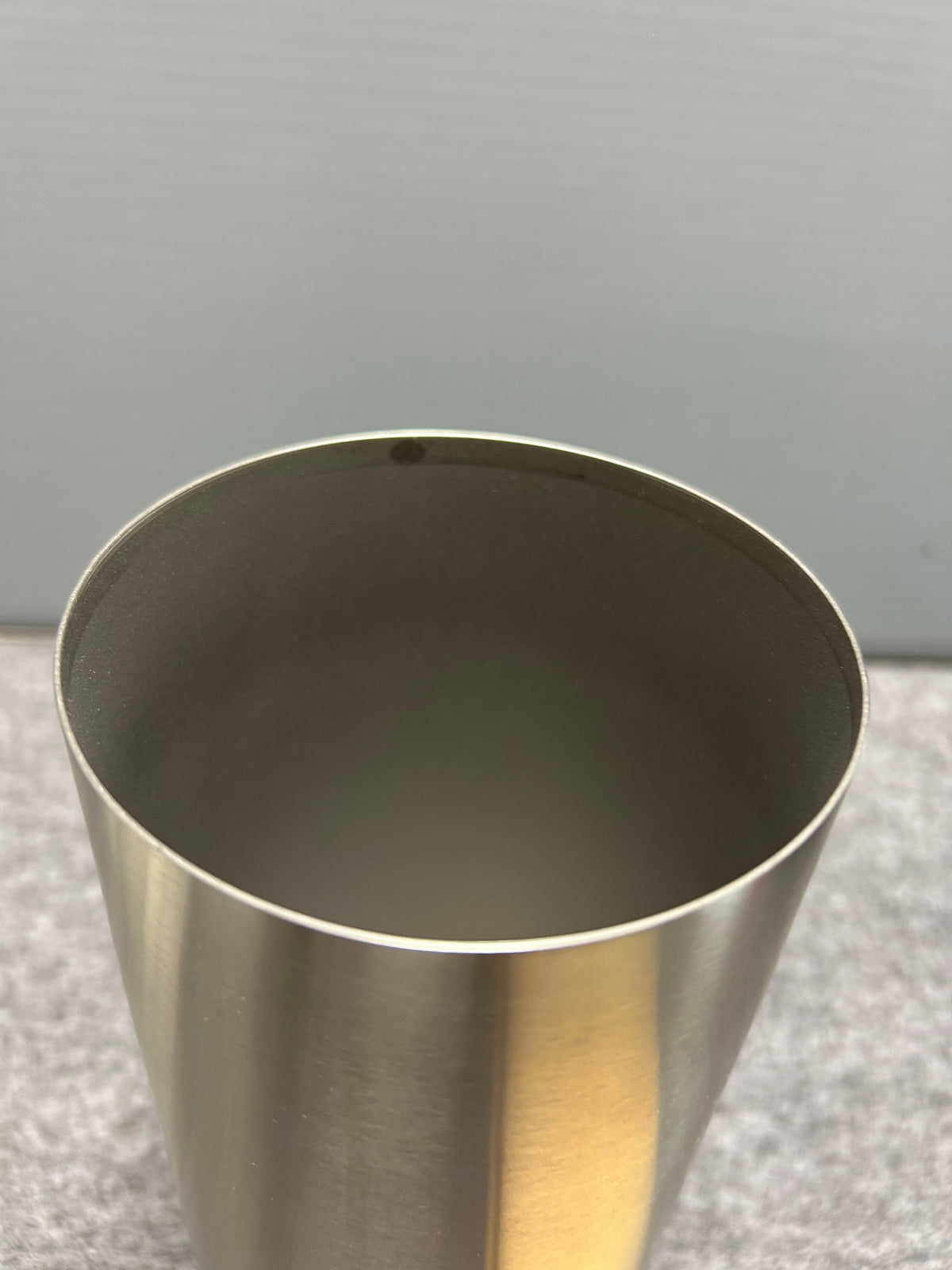 [SAMPLE] キャニスターL｜ZACK 24005 CERA HL 紅茶 茶葉 ティーバッグ 珈琲 保存容器 高さ22.2cm 直径10.2cm 18/10ステンレス製 ヘアライン仕上げ H2-405