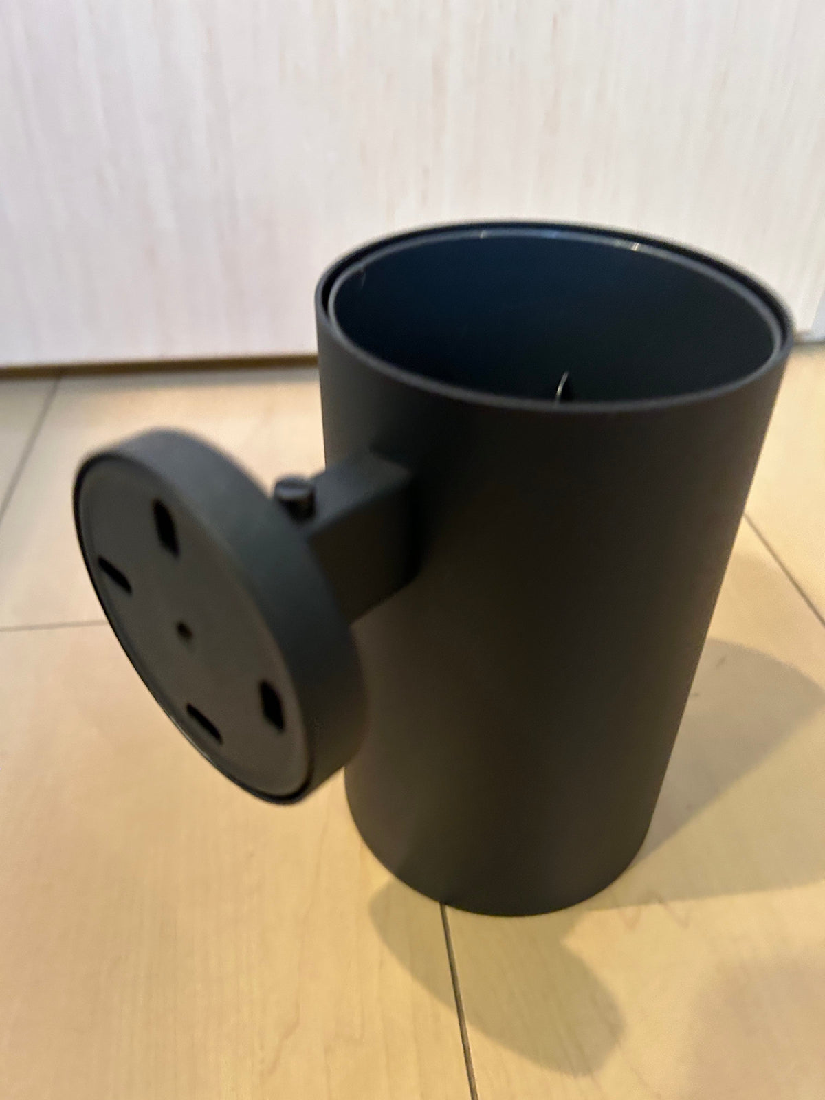 [SAMPLE] トイレブラシ｜ZACK 40852 SCALA MB 壁設置タイプ トイレ掃除 長さ52cm ケース直径13cm 18/10ステンレス製 マットブラック [在庫有り]