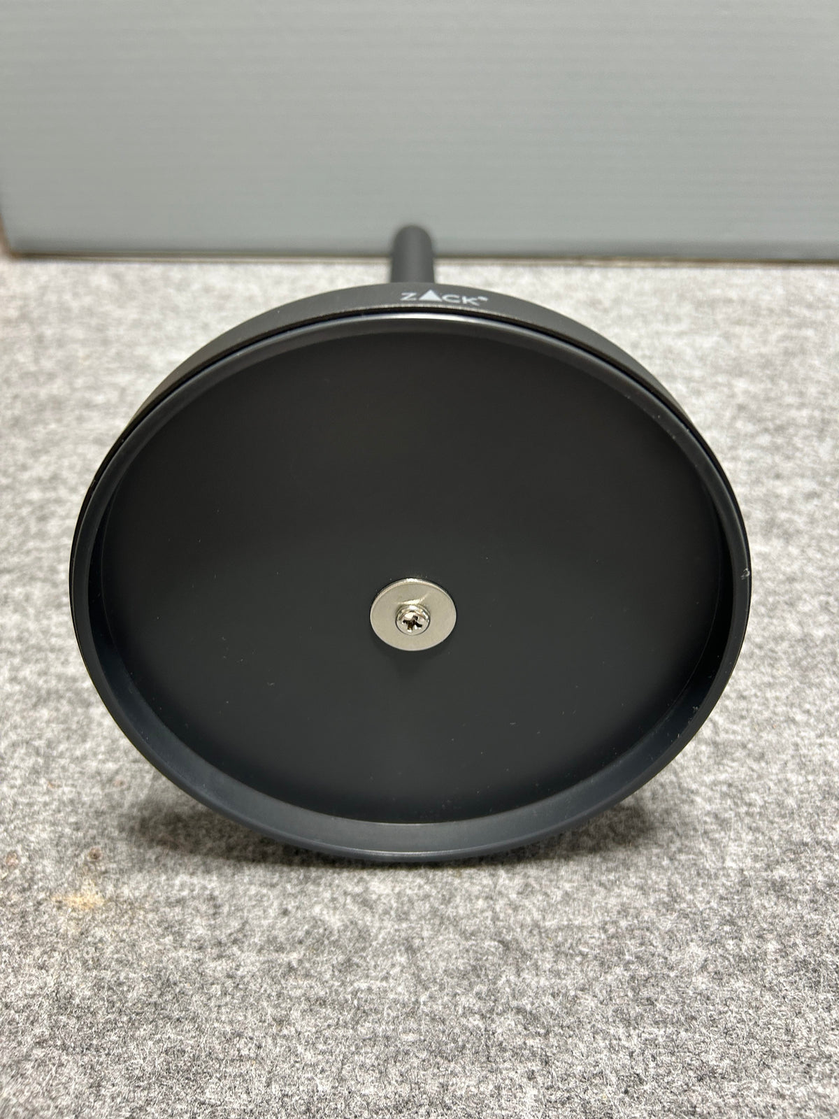 [SAMPLE] スペアトイレットペーパーホルダー｜ZACK 40286 MIMO MB ペーパーストッカー ペーパースタンド 高さ37cm ベース直径15cm 18/10ステンレス製 マットブラック [在庫有り]
