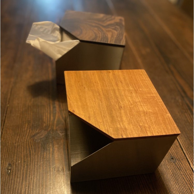 ティッシュボックス SAEZURI(囀)｜ステンレス×天然無垢材 (山桜・欅・椎) 鉄媒染仕上げ パペルスコルク(papperskorg)