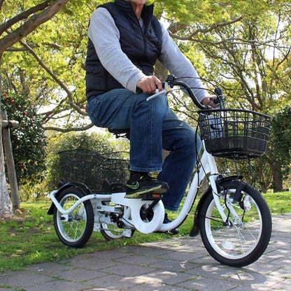 [三輪自転車] SWING CHARLIE ロータイプ三輪自転車L ホワイト 送料無料 (北海道・沖縄・離島別送料)