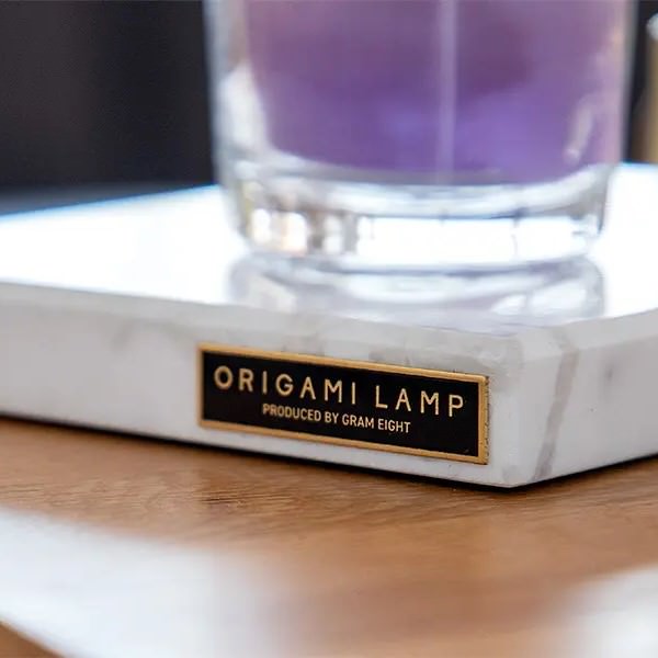 ORIGAMI LAMP CANDLE WARMER（オリガミランプ キャンドルウォーマー）｜gram eight（グラムエイト）のテーブルランプ 4段階調光 タイマー付き 15色