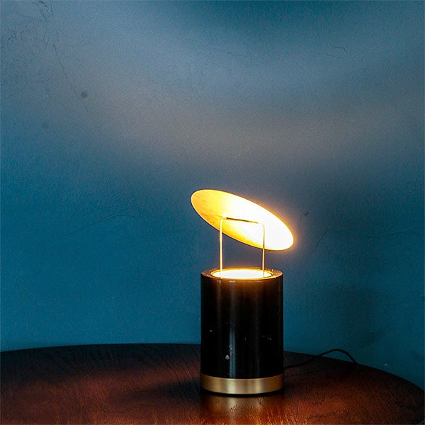 LED アッパーライト マンダレイ 床置きタイプ｜gram eight（グラムエイト）の間接照明