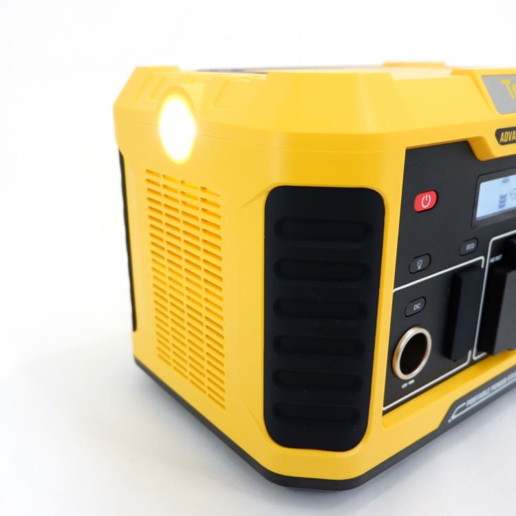 ポータブル電源 ポータブルバッテリー ADVANCE1000 TO GO POWER｜933Wh/1000W 超軽量＆大容量 高出力 BMS LED付き ハンディ コンパクト 停電対策 防災用に 災害時に 車中泊 アウトドア キャンプ [メーカー在庫あり]