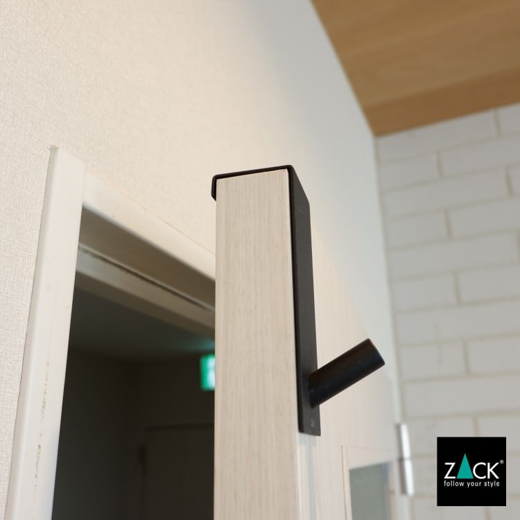 ZACK 20738 EXIT ドイツZACK社製モダンデザインのドアフック マットブラック ドア幅41mm用 [在庫有り]H1