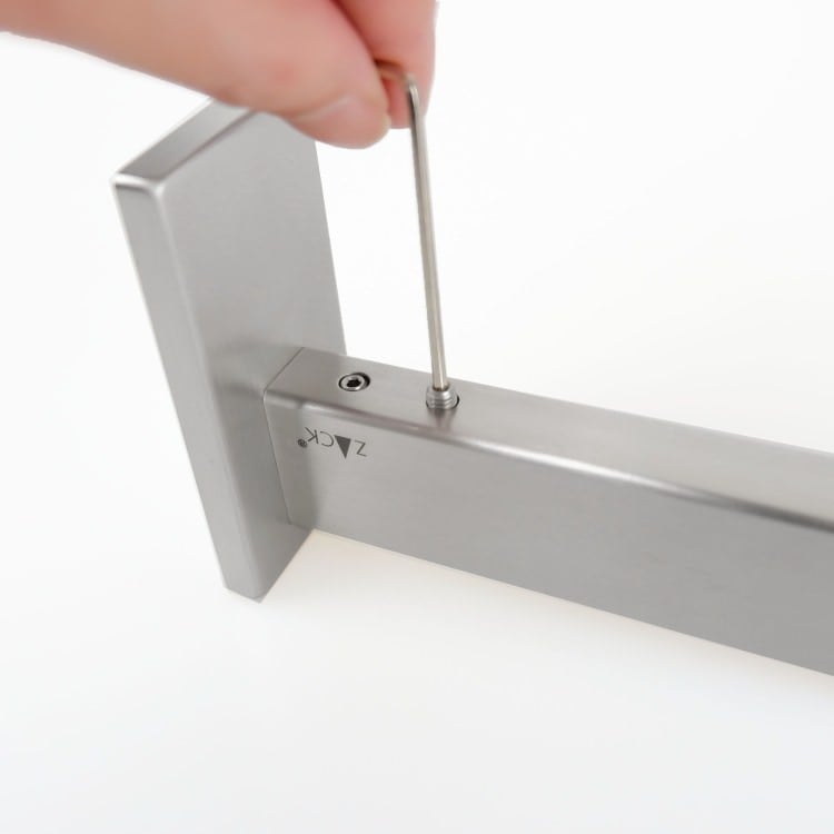 ZACK 40397 LINEA ドイツZACK社製モダンデザインのタオルホルダー 壁付けタイプ DIY HL [お取寄せ]