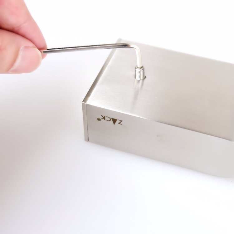 ZACK 40422 ATORE ドイツZACK社製モダンデザインのタオルレール 壁付けタイプ DIY HL [在庫有り] H2-26