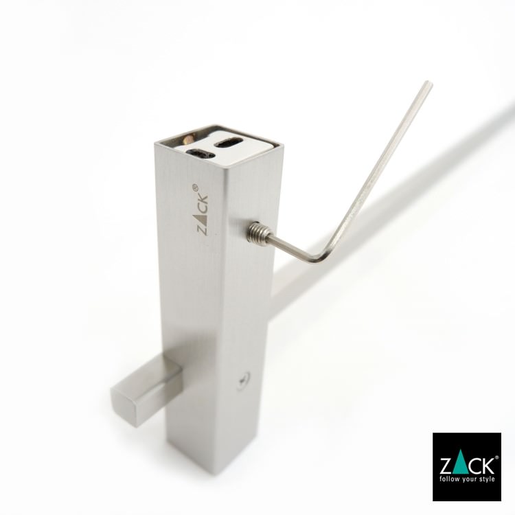 ZACK 40485 CARVO ドイツZACK社製モダンデザインのタオルレール50.8cm 壁付けタイプ DIY HL [在庫有り]H1