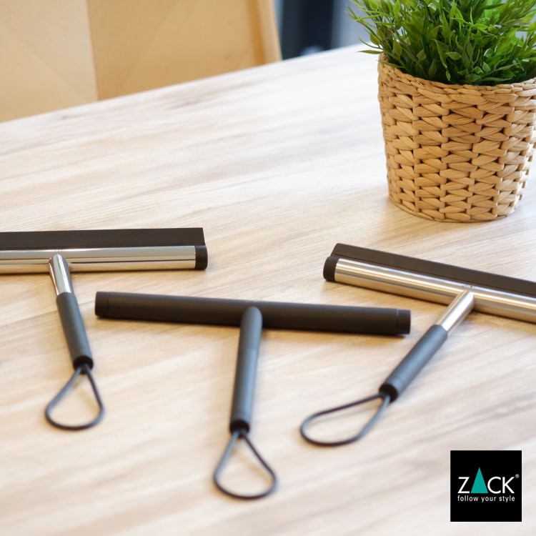 ZACK 40546 JAZ ドイツZACK社製モダンデザインのバスルームスクイージーS マットブラック [在庫有り]