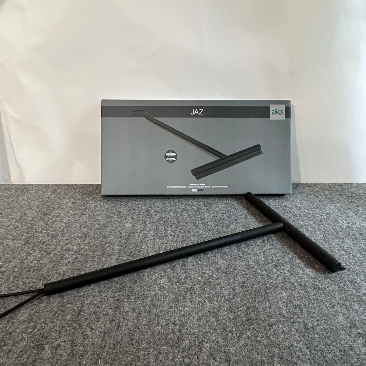 [SAMPLE] バスルームスクイージーL｜ZACK 40547 JAZ MB 水切りワイパー 浴室スクイージー 長さ43.5cm 幅24cm 18/10ステンレス製 マットブラック H1 [在庫有り]