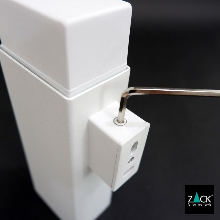 ZACK 40840 LINEA ドイツZACK社製モダンデザインのリキッドディスペンサー ホワイト仕上げ 壁付けタイプ DIY [在庫有り]