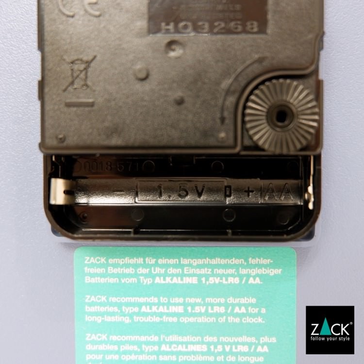 ZACK 60017 WANU ドイツZACK社製モダンデザインのウォールクロック ブルー HL [在庫有り]