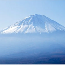 IGREBOW 写真の正方形トリミング（作品全体・額装は後続画像）