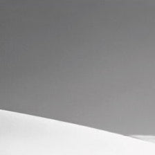 IGREBOW 写真の正方形トリミング（作品全体・額装は後続画像）